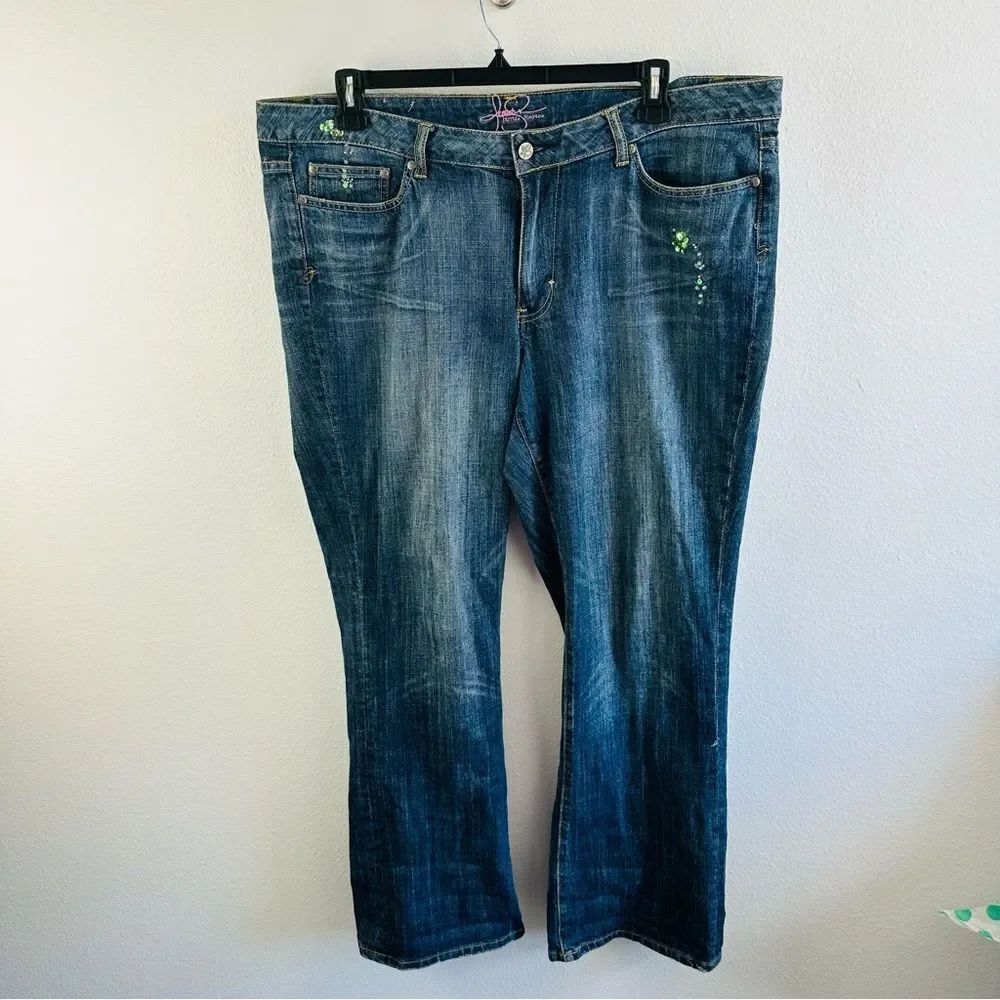 Jessica Simpson Sequin Embellished Distressed Boot Leg Jeans Size 20